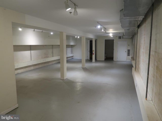 821 Nw Upshur St Nw #lower Level Basement, Washington