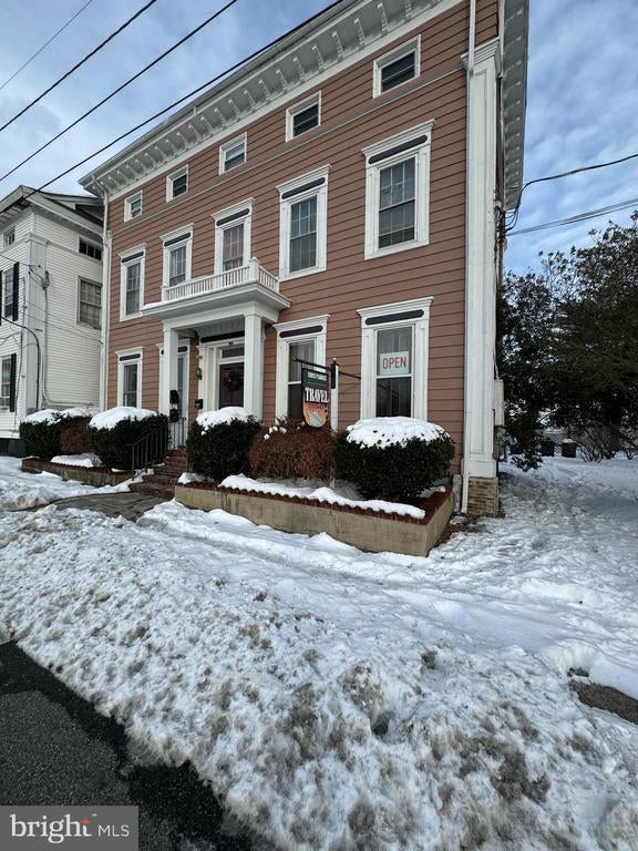 115 N Walnut St #b, Milford