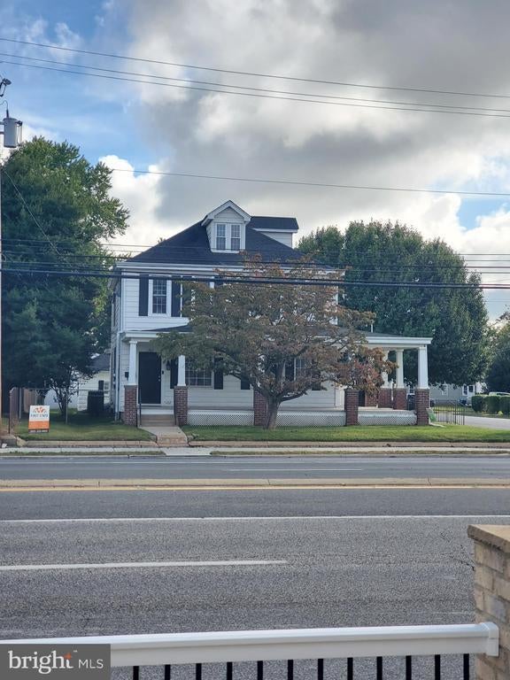 202 E Mount Vernon St, Smyrna