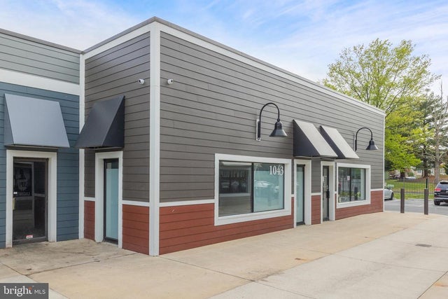 1043 Walker Rd, Dover