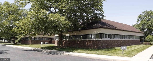 769 E Masten Cir, Milford