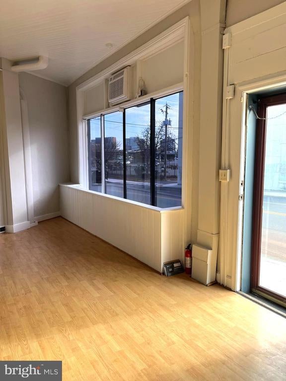 211 Maryland Ave #1, Wilmington