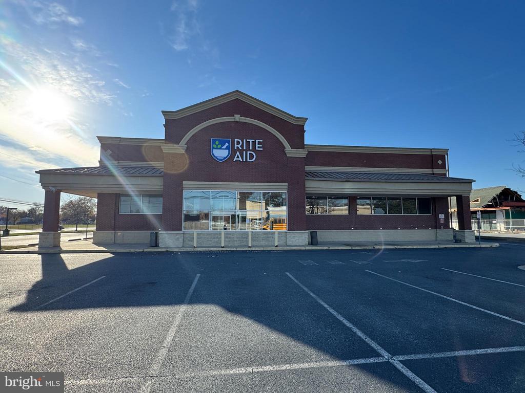 900 W Stein Hwy #r, SEAFORD