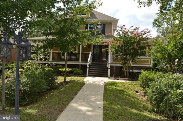 308 Crain Hwy N, Glen Burnie