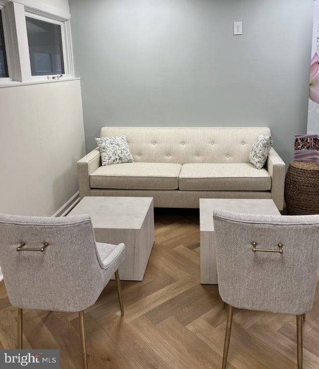 325 Hospital Dr #209st, Glen Burnie