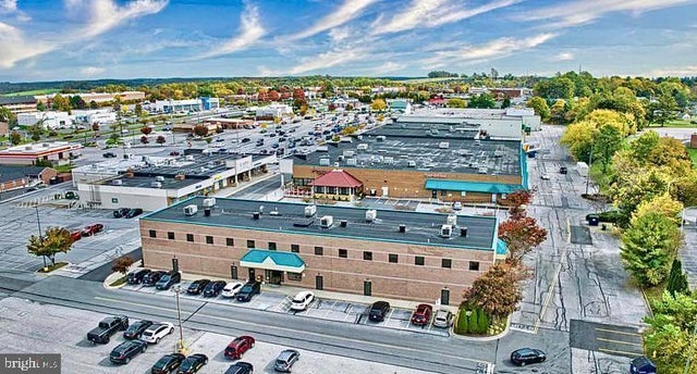 511 Jermor Ln #206, Westminster