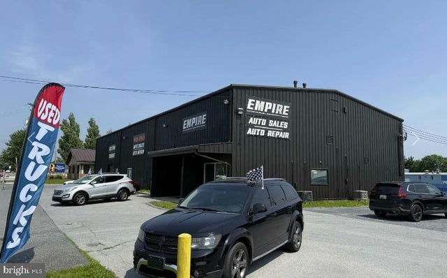 7415 Grove Rd, Frederick