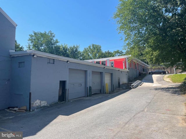 3501 37th St #ll-103, Mount Rainier