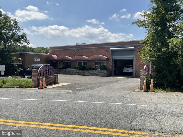 207 W Hampton Ave, Capitol Heights