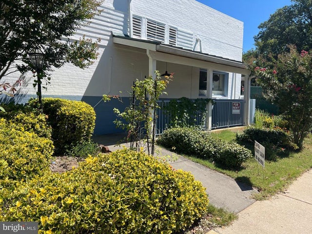 151-b Centerway, Greenbelt