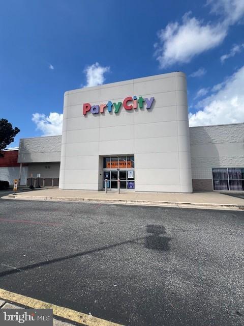 2640 N Salisbury Blvd, Salisbury