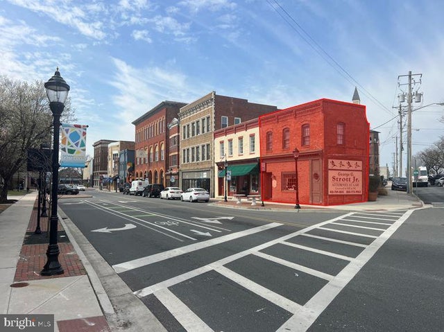 126 N Division St, Salisbury