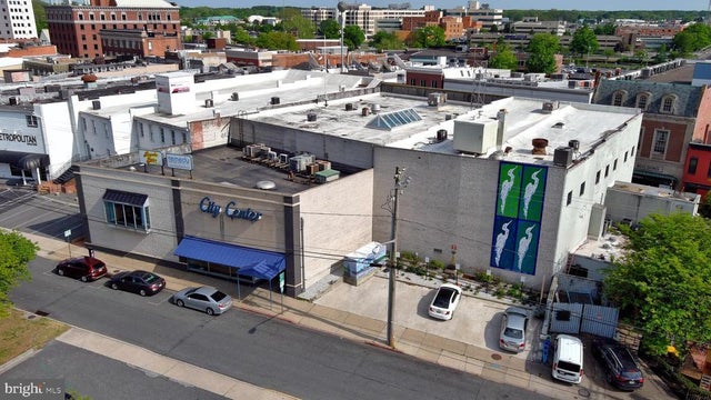 213 W Main St #303, Salisbury