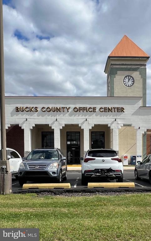 1200 Veterans Hwy #a-6, Bristol