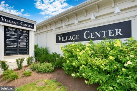 232 W Main St #104, Leola