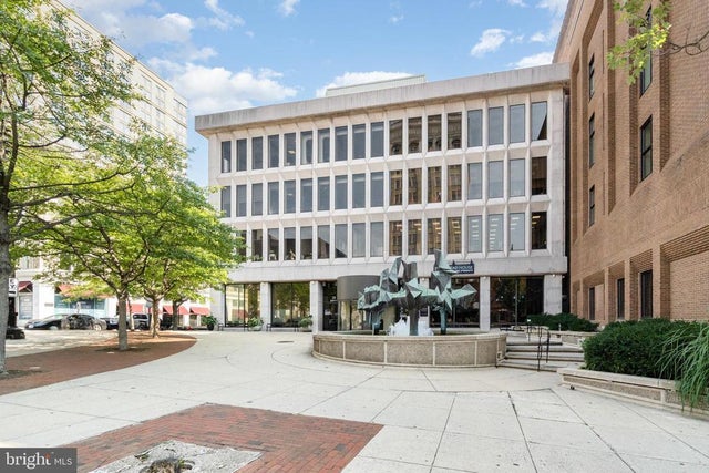 28 Penn Sq #300-400, Lancaster