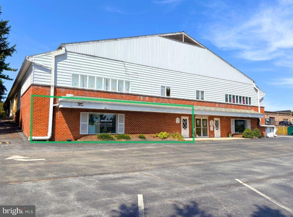 228 Manor Ave, MILLERSVILLE