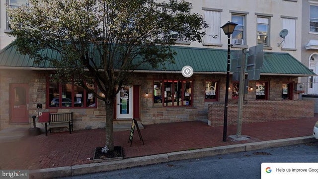 141 Locust St, Columbia