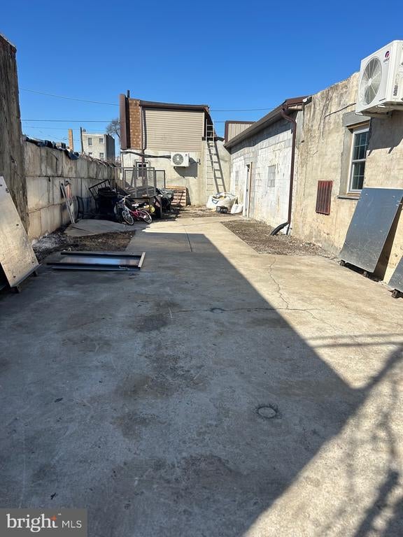 6216 W Girard Ave #rear, Philadelphia