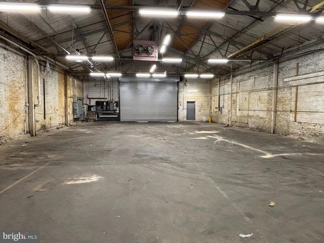 3263-65 Emerald #f1, Philadelphia