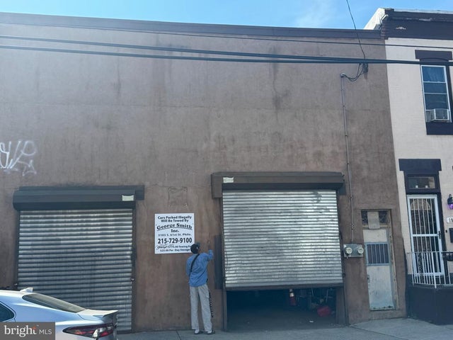 1908-10 Morris St, Philadelphia