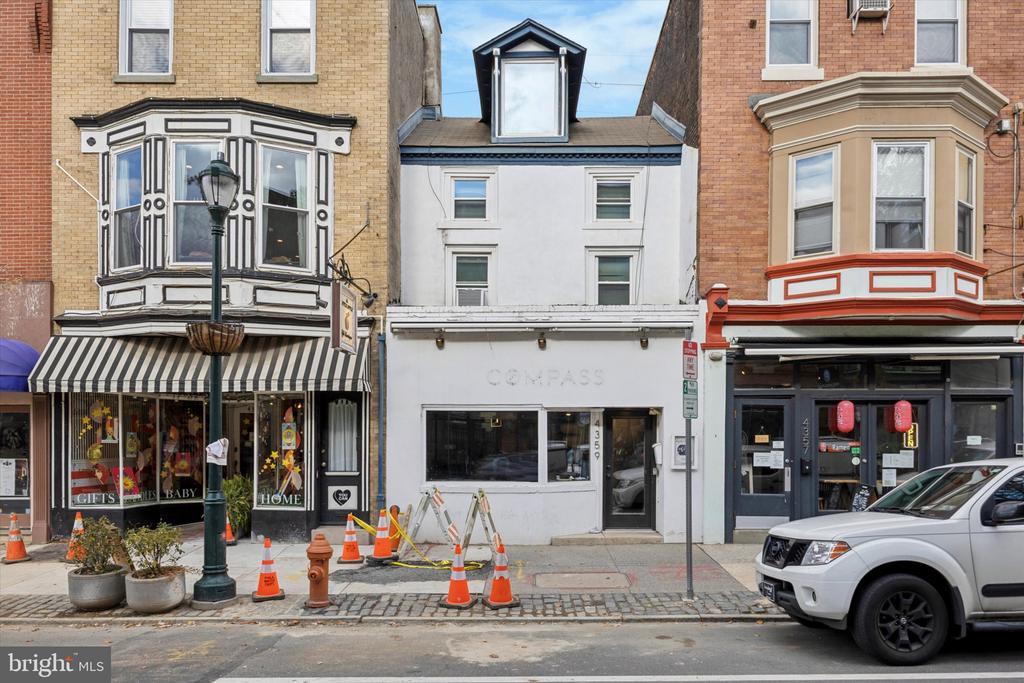 4359 Main St, PHILADELPHIA