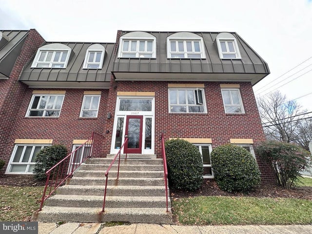 10617 Jones St #101a, Fairfax