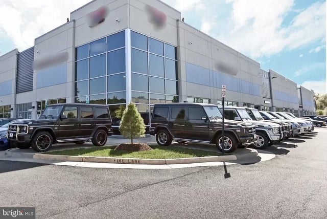 25280 Pleasant Valley Rd, Chantilly