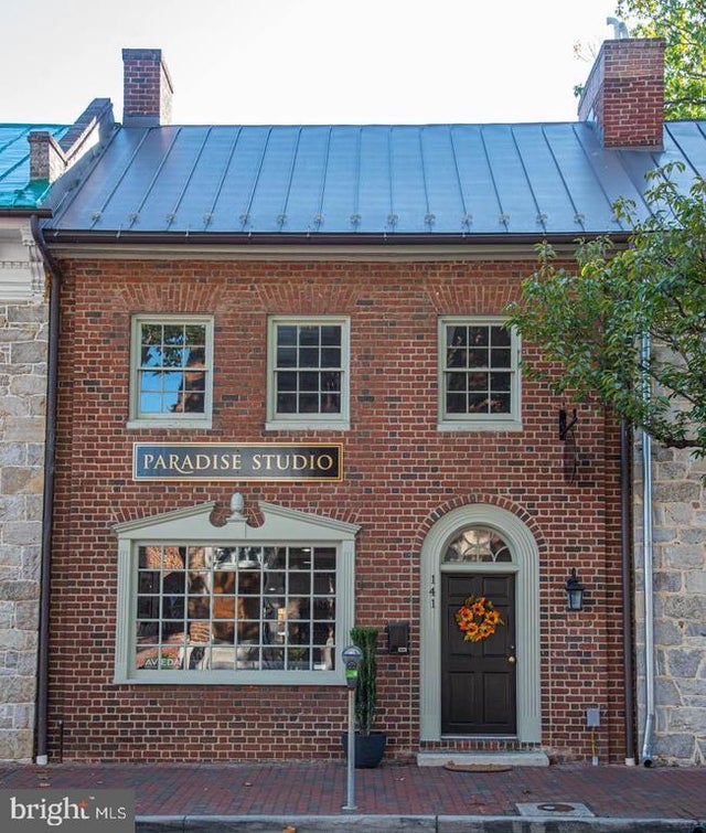 141 W Boscawen, Winchester