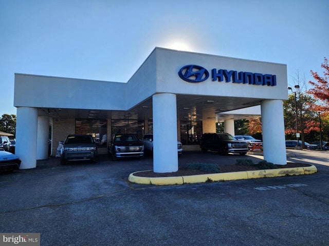 2934 Valley Ave, Winchester