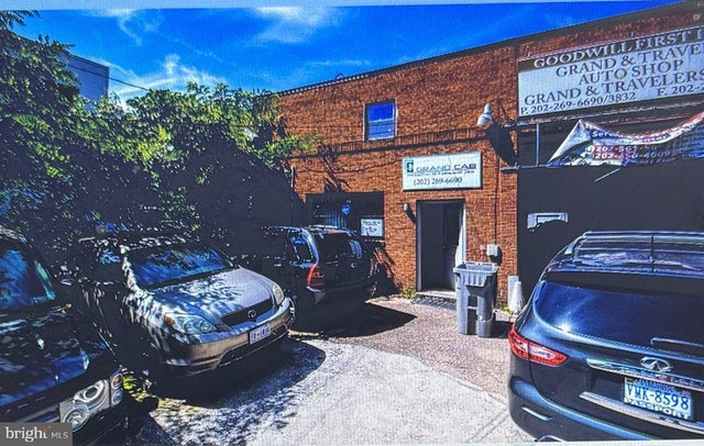 3001 Earl Pl Ne, Washington