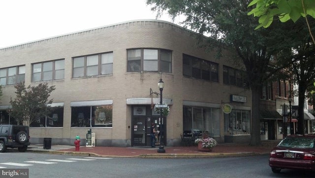 33 W Loockerman St, Dover