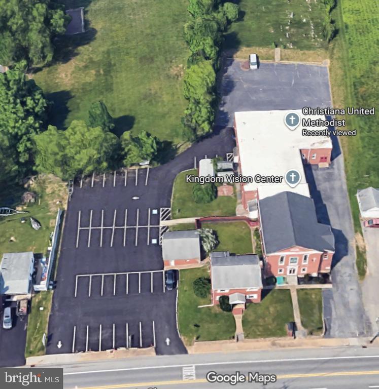 21 W Main St, CHRISTIANA