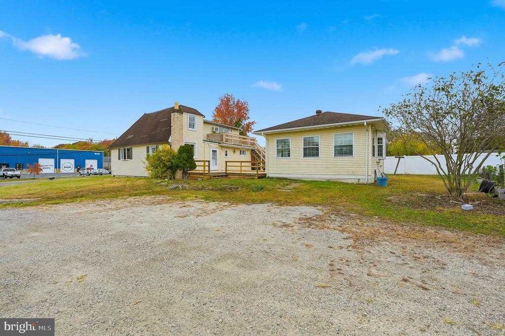 2843 Ogletown Rd, NEWARK