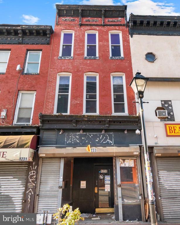 1233 W Baltimore St, Baltimore