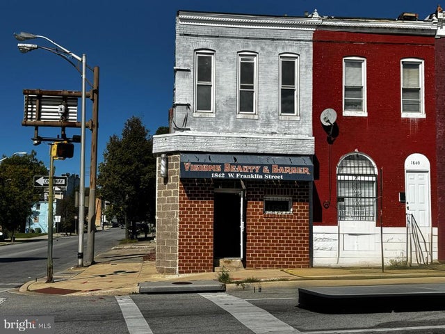 1842 W Franklin St, Baltimore