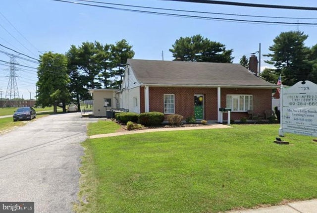 7723 Trappe Rd, DUNDALK