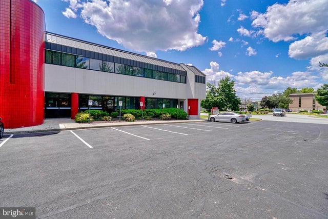 201 Milford Mill Rd, Pikesville