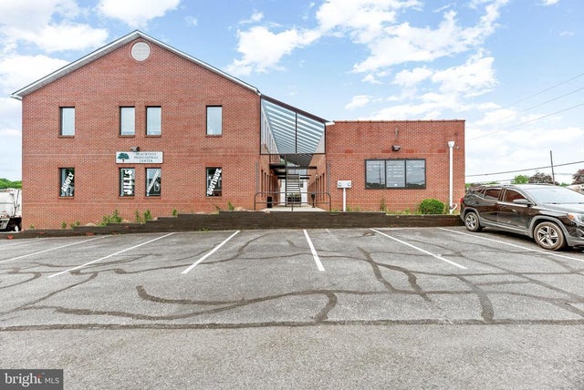 10351 Southern Maryland Blvd, Dunkirk