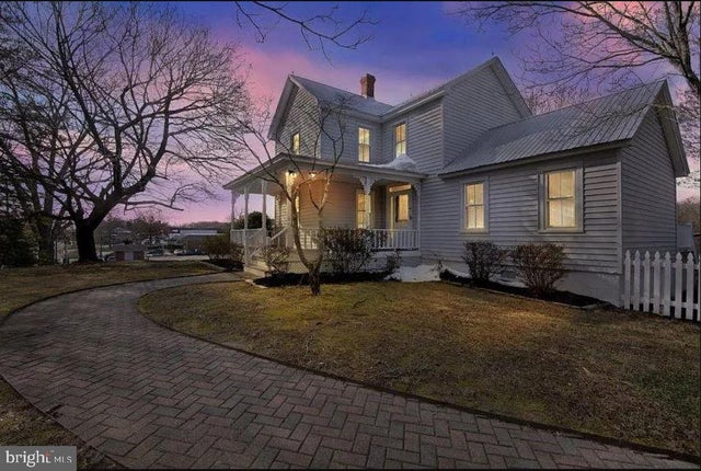 4090 Old Town Rd, Huntingtown