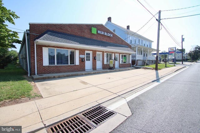 239 E Baltimore St, Taneytown