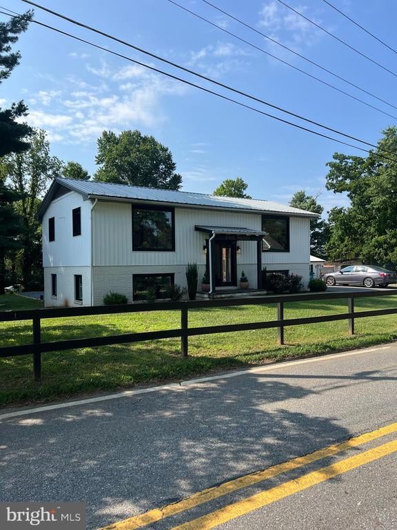 8995-b Urbana Church, Frederick