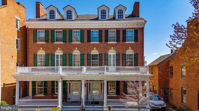 110 N Court St, Frederick