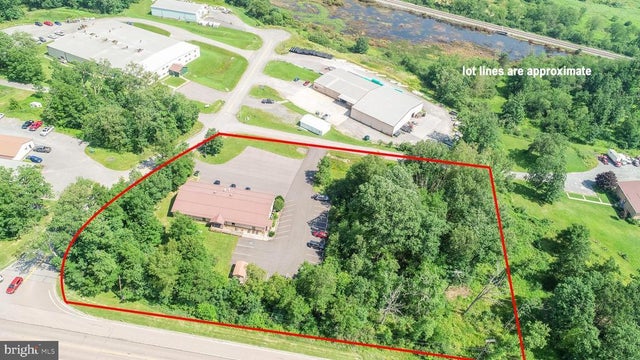 14 Commerce Dr, Oakland