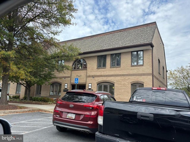 7347 Hanover Pkwy #c And D, Greenbelt