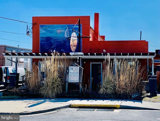 901 W Main St, Crisfield