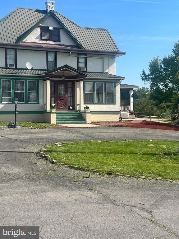 2 Blue Hill Rd, Hancock