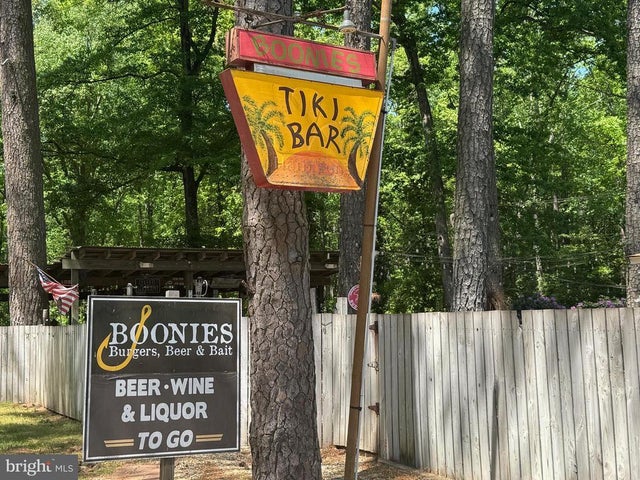 21438 Nanticoke Rd, Tyaskin