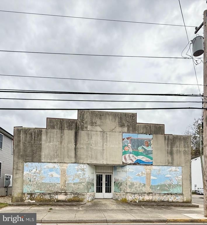 612 E Church St, SALISBURY