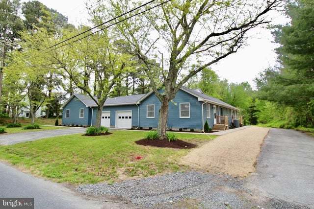 8340 Langmaid Rd, Newark